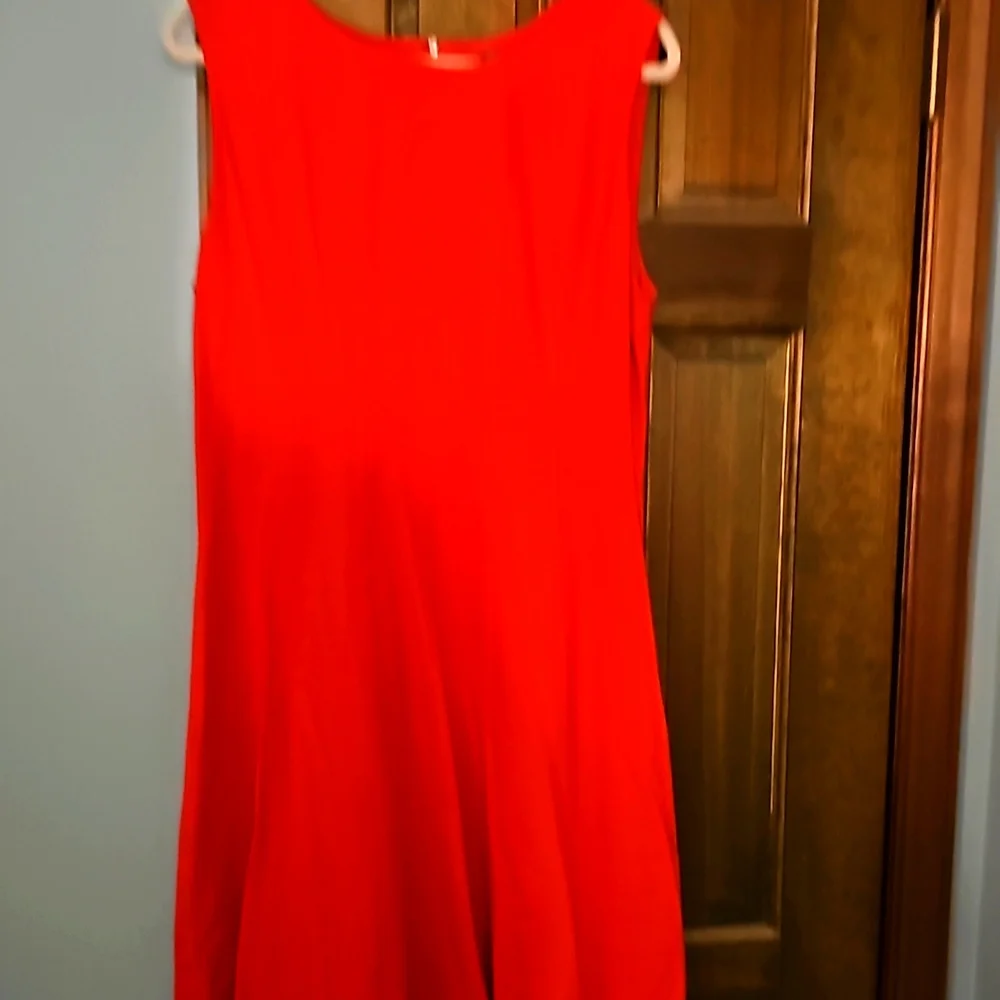 Dress - Picture 1 of 5